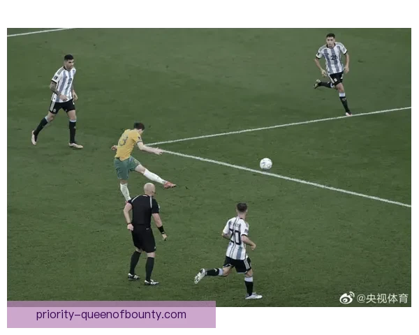 阿根廷独立四比二力克阿特纳斯体育全场精彩进球战术解析与赛后点评